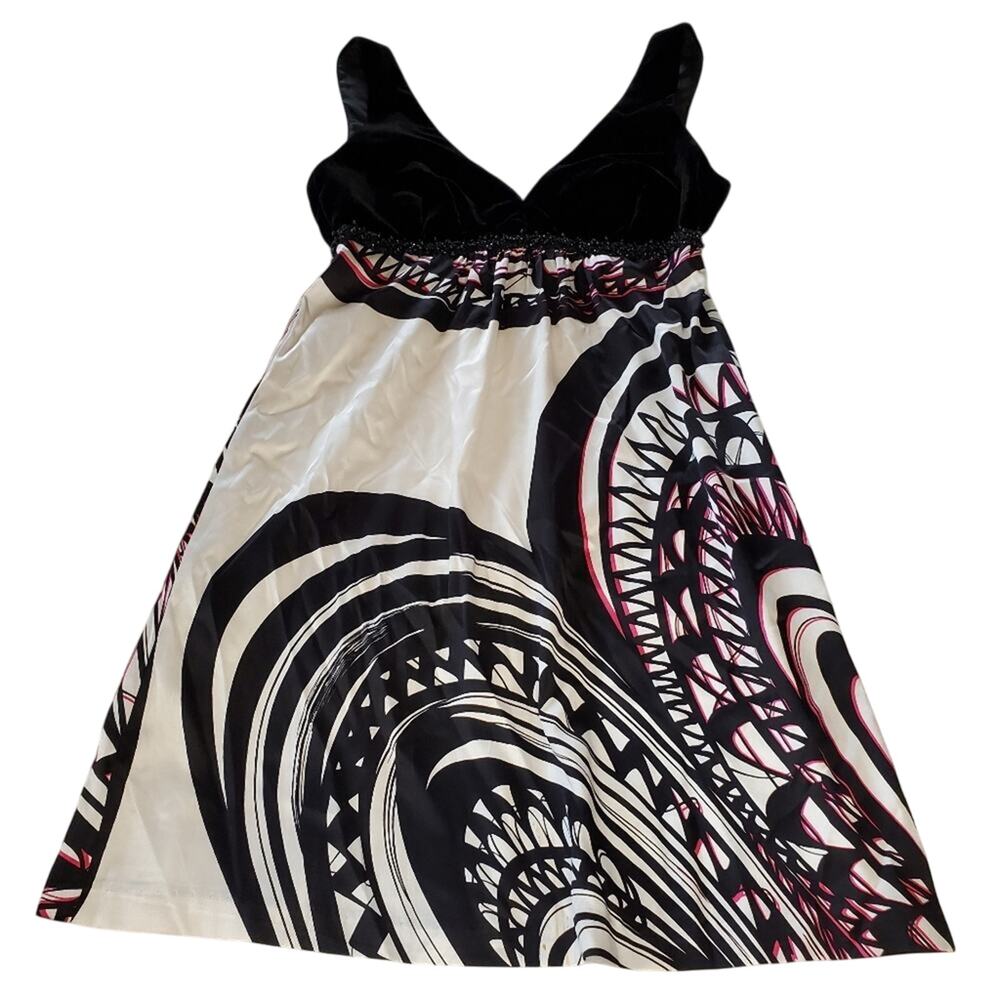 2/$30 Trina Turk Black Velvet w Cream Black  Pink Silk Blend Dress Y2K Size 4